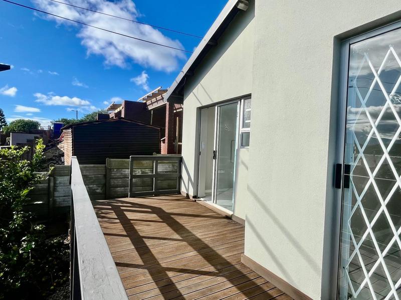 3 Bedroom Property for Sale in Fraaiuitsig Western Cape